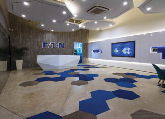 EATON FIRMA ACUERDO PARA ADQUIRIR TRIPP LITE