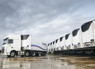 FOWLER WELCH AGREGA 45 UNIDADES CARRIER TRANSICOLD VECTOR HE 19MT A SU FLOTA