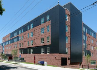 REHAU RAUPEX PLUMBING PIPE AND EVERLOC+ FITTING SYSTEM WOWS INSTALLERS AND STAKEHOLDERS AT NEW SIX STORY FACILITY